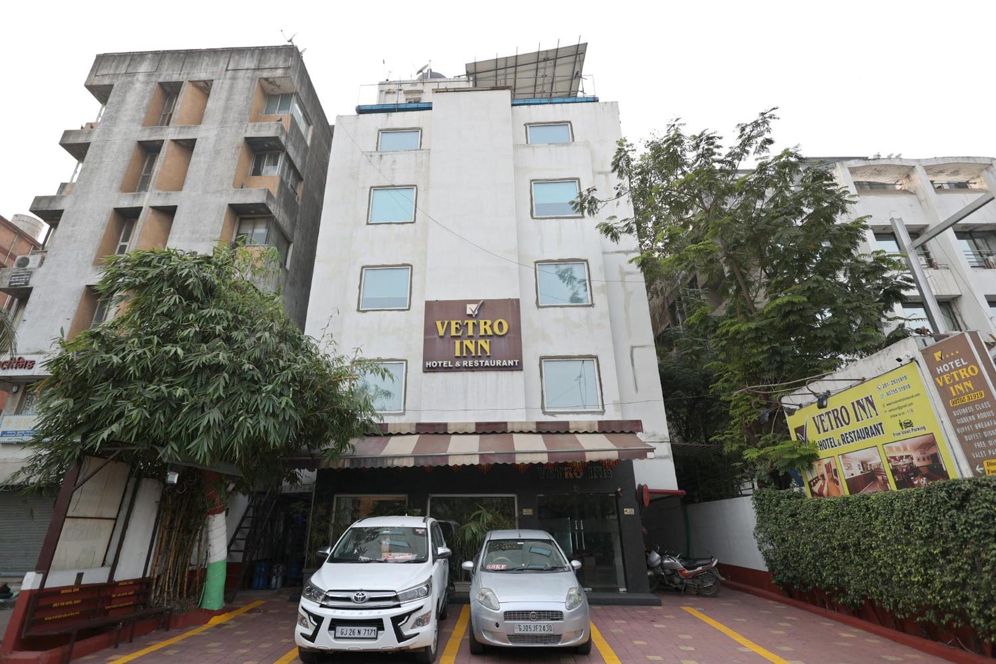 Hotel Vetro Inn Surate Exterior foto